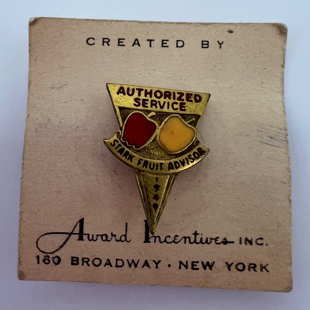 Vintage “Stark Fruit Advisor” Pin